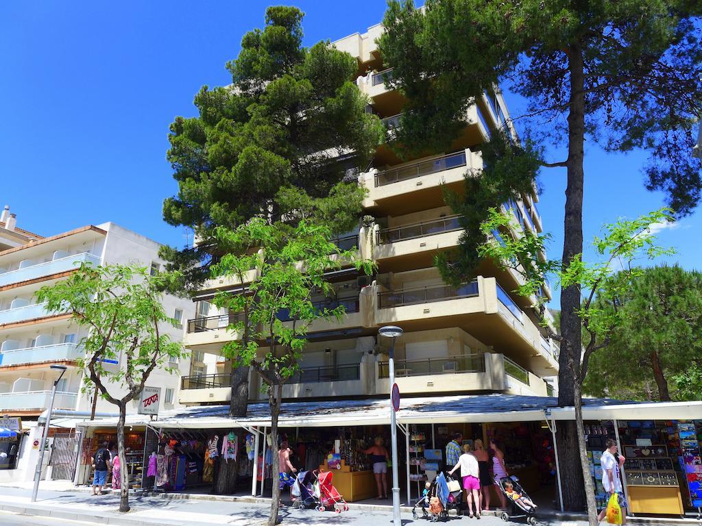 Rentalmar Diplomatic Park Salou Rum bild